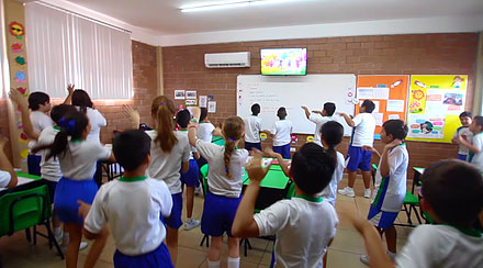 instalaciones-aulas-con-equipo-multimedia Colegio Mexicano - Escuela en Veracruz